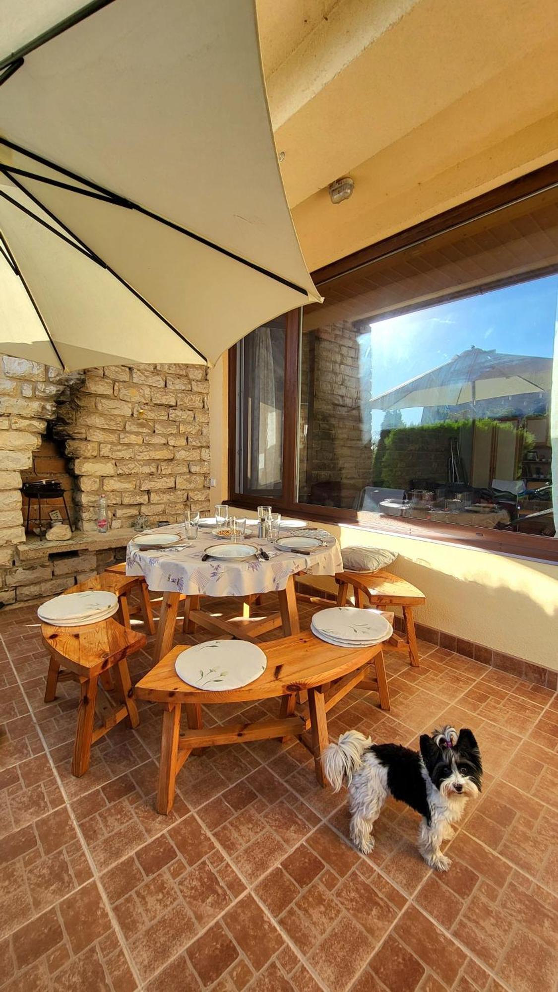 Fenyves Villa Balatonakarattya Exterior photo