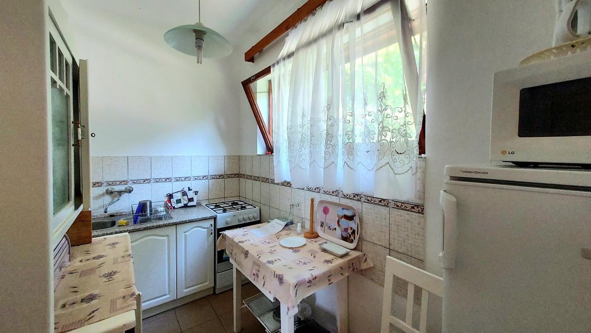 Fenyves Villa Balatonakarattya Exterior photo